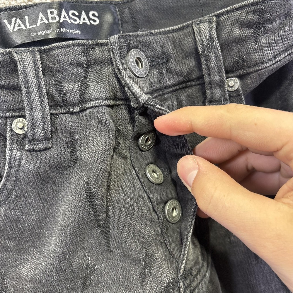 Valabasas Jeans Mens 29x34 Black Dark Wash Skinny Fit Logo Denim Distressed - Picture 6 of 12